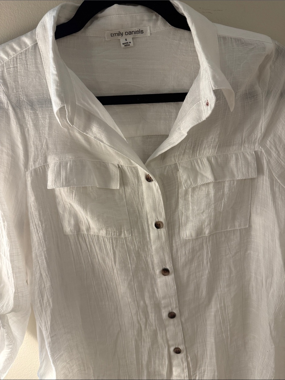 Emily Daniels White Button-Front Linen Blend Women's Shirt - Picture 2 of 4